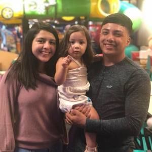 Meet your Posher, Alexia